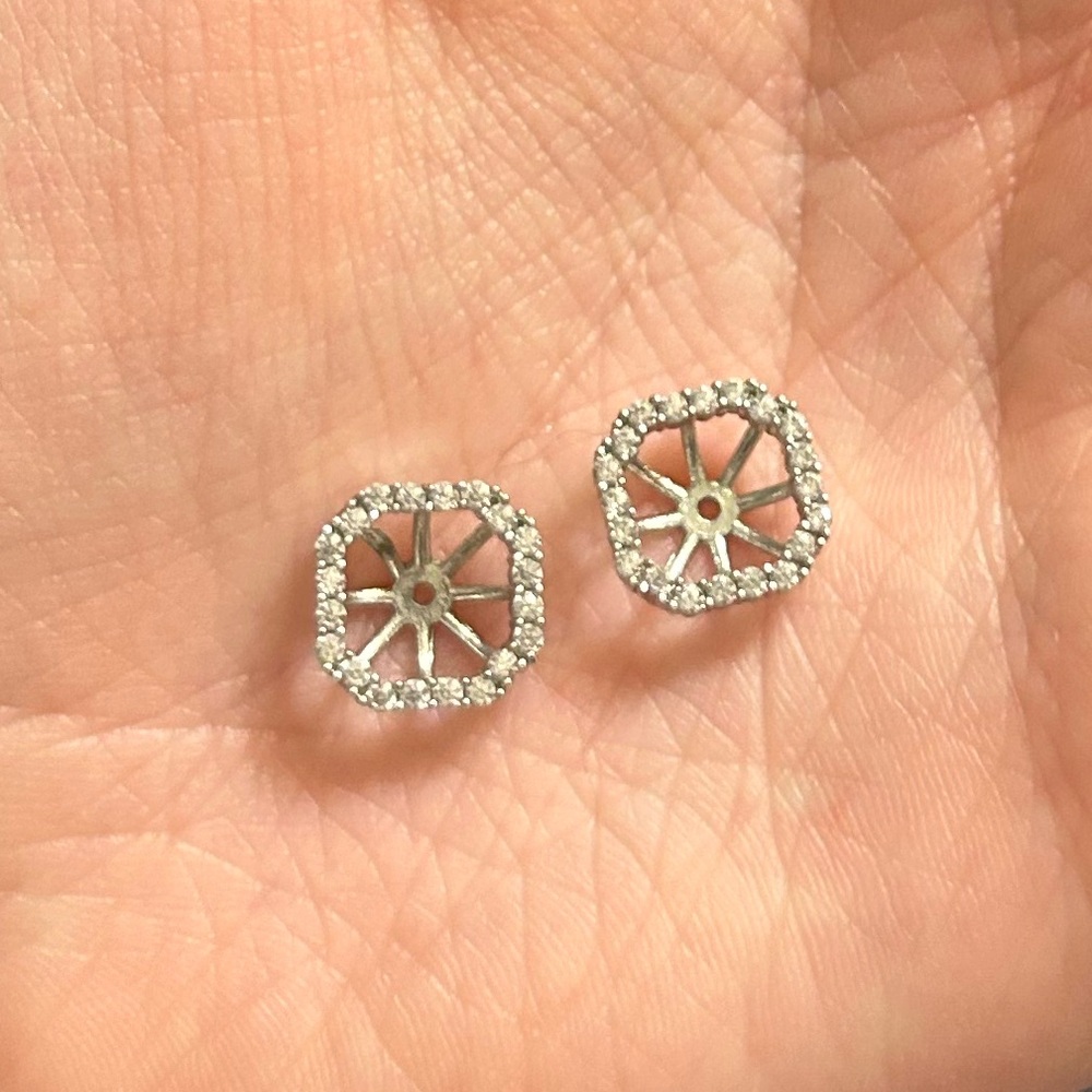 Earring Jackets - Picture 5 of 5